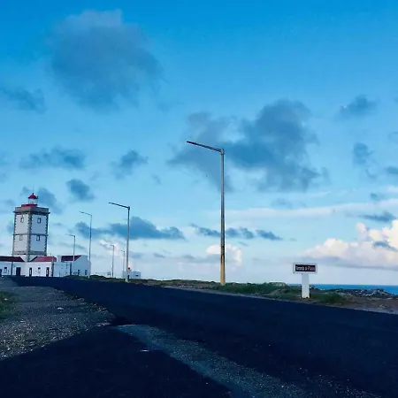 Bigboss Sharko - 400m From The Appartement Peniche